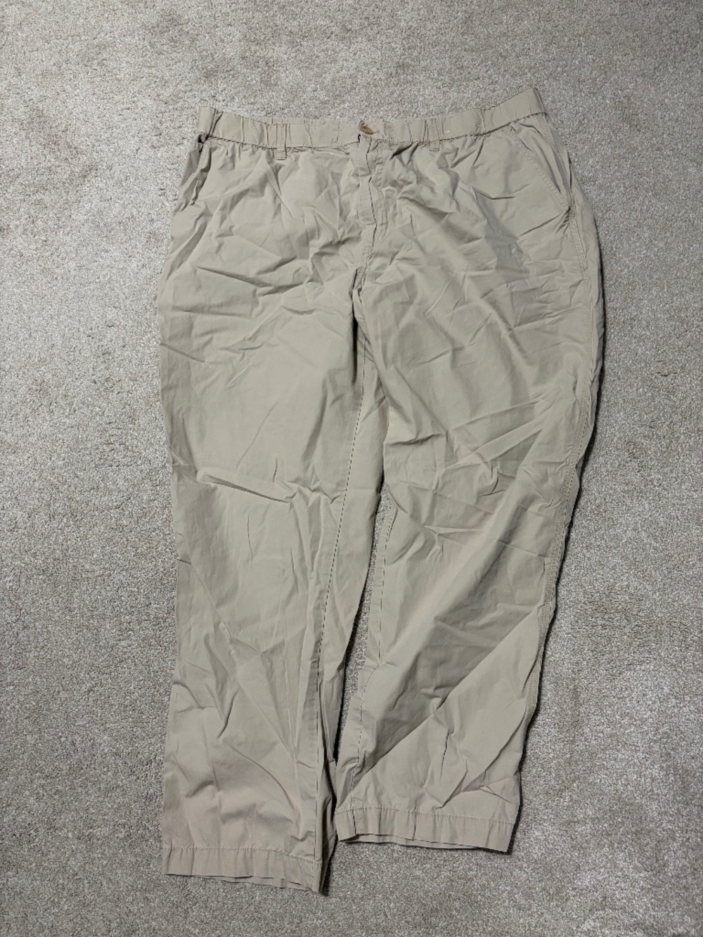 Uniqlo khaki pants